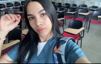 novinha da faculdade caiu na net